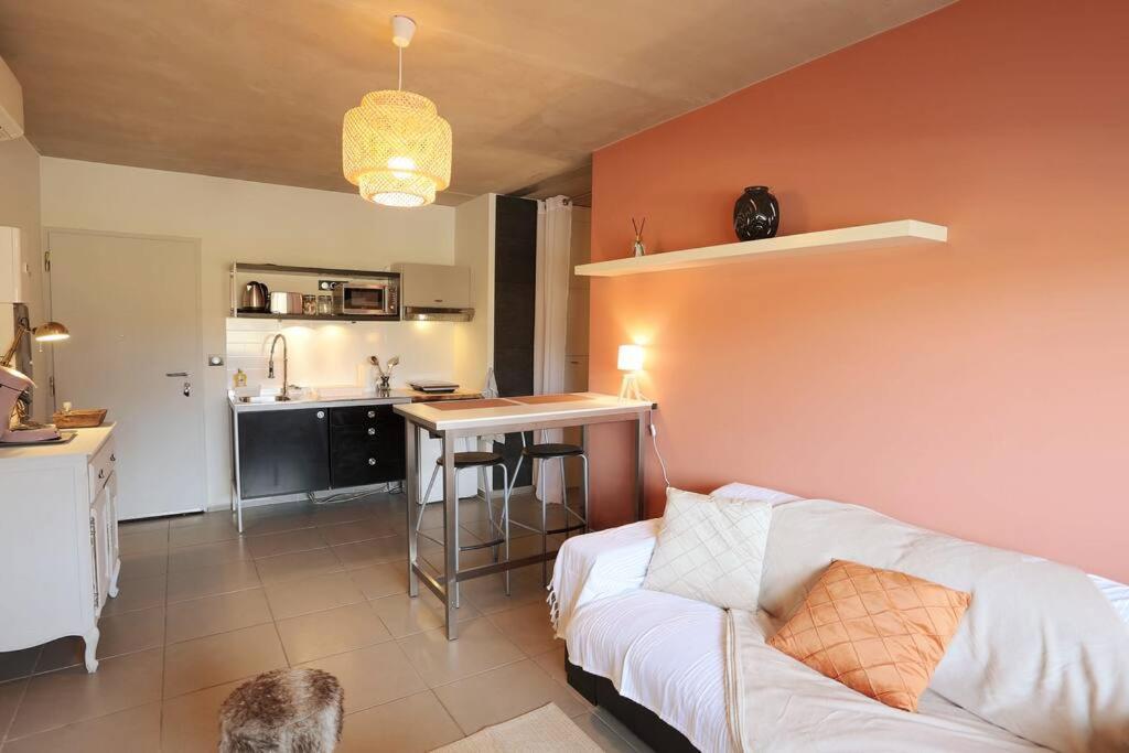 Le Saint Roch 1 - Ac Clim - Wifi - 50M Centre Ville Avignon Luaran gambar