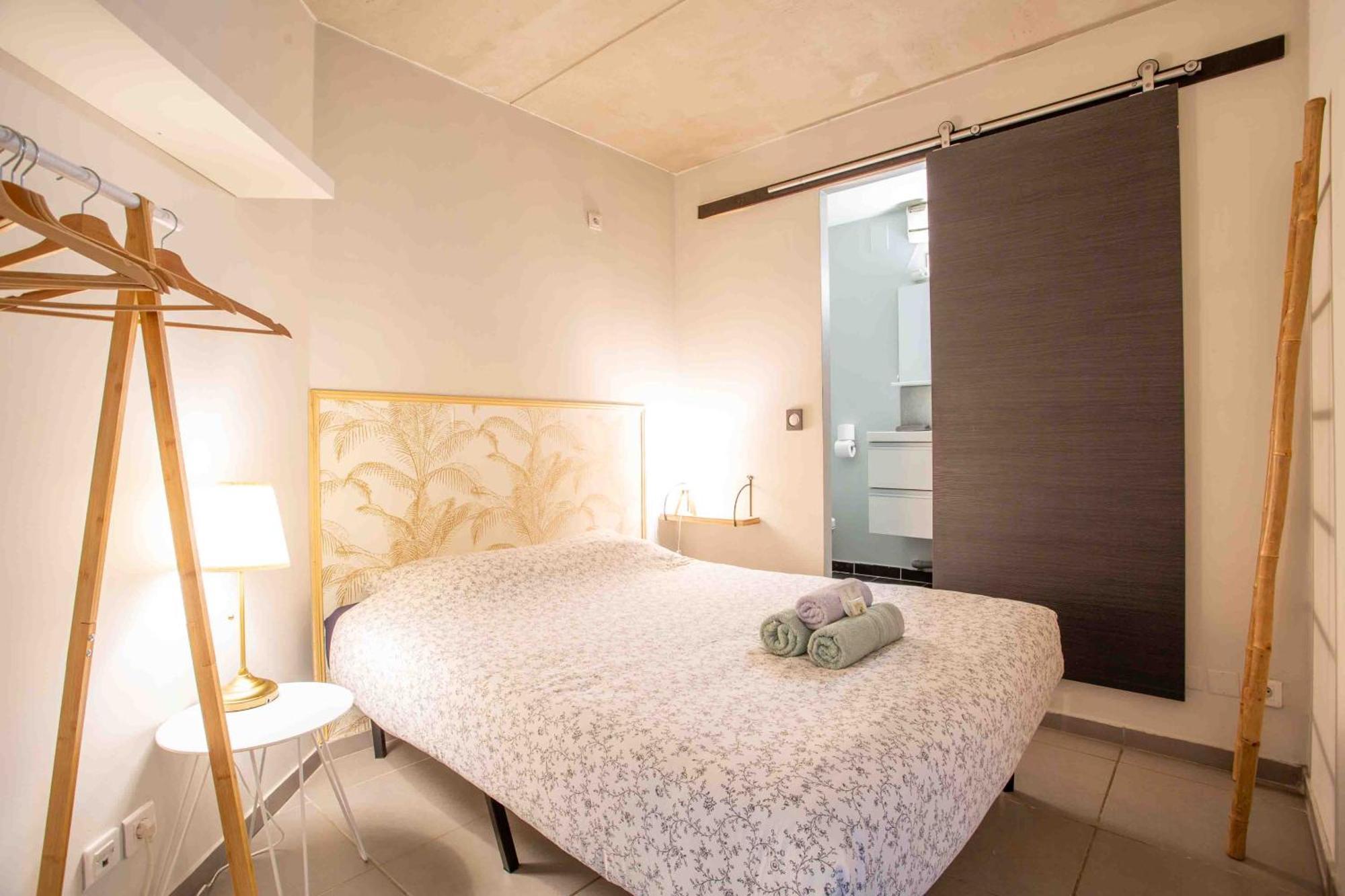 Le Saint Roch 1 - Ac Clim - Wifi - 50M Centre Ville Avignon Luaran gambar